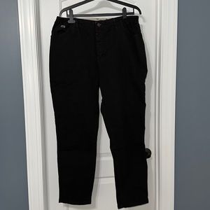 Lee Women's Plus Size Relaxed Fit Side Elastic Tapered Leg Jean 20W